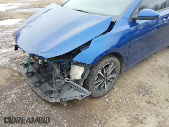 2022 Kia Forte LXS with VIN 3KPF24AD6NE428098, listed as a IAAI auction lot 41340085 with 45,191 mi miles and . Bid and sale history available at DreamBid. Image 19.