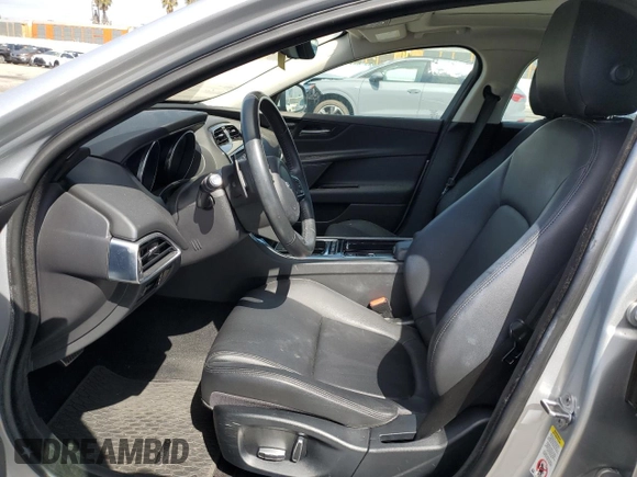 2019 Jaguar XE 25t Premium with VIN SAJAD4FX4KCP46524, listed as a Copart auction lot 49462385 with 0 mi miles and Salvage Title. Bid and sale history available at carsss.com. Image 7.