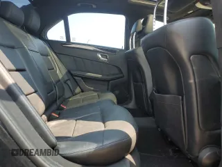 2011 Mercedes-Benz E 350 Luxury with VIN WDDHF8HB6BA385055, listed as a Copart auction lot 59563535 with 301,092 mi miles and Salvage title. Bid and sale history available at DreamBid. Image 10.