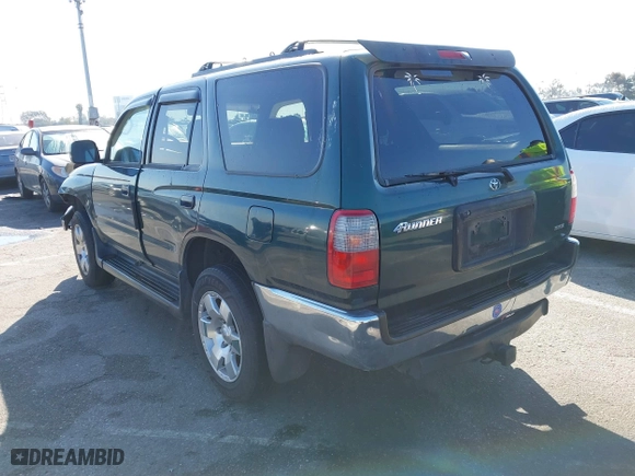 2000 Toyota 4Runner with VIN JT3GM84R1Y0068124, listed as a IAAI auction lot 41740823 with 156,371 mi miles. Bid and sale history available at carsss.com. Image 3.