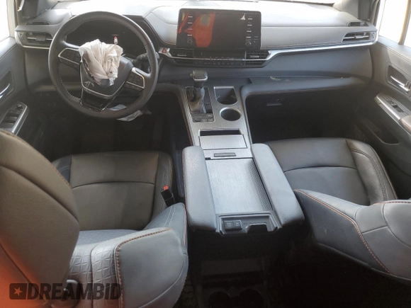 2021 Toyota Sienna XSE with VIN 5TDXRKEC3MS005215, listed as a Copart auction lot 51826915 with 89,078 mi miles and Clean Title. Bid and sale history available at DreamBid. Image 8.