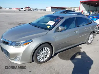 2015 Toyota Avalon Hybrid XLE Touring with VIN 4T1BD1EB8FU037890, listed as a IAAI auction lot 41400252 with 161,914 mi miles. Bid and sale history available at carsss.com. Image 19.