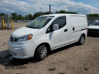 2021 Nissan NV200 S z VIN 3N6CM0KN9MK695908, wystawiony jako Copart lot #58997285 z przebiegiem 102 766 mil mil oraz Szkoda całkowita • Salvage title. Historia ofert i sprzedaży dostępna na DreamBid. Obrazek 1.