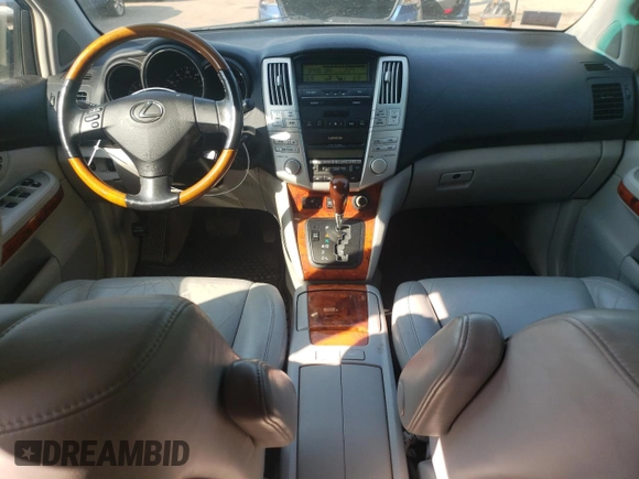 2004 Lexus RX 330 with VIN 2T2HA31U04C033896, listed as a Copart auction lot 70932524 with 201,987 mi miles and Clean Title. Bid and sale history available at carsss.com. Image 8.