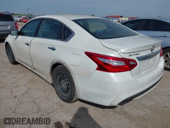 2016 Nissan Altima S with VIN 1N4AL3AP4GN318456, listed as a IAAI auction lot 42255076 with 165,484 mi miles and . Bid and sale history available at DreamBid. Image 3.