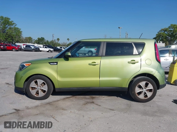 2015 Kia Soul with VIN KNDJN2A23F7809901, listed as a IAAI auction lot 41876718 with 111,786 mi miles. Bid and sale history available at carsss.com. Image 15.