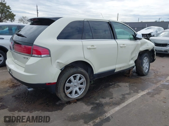 2007 Lincoln MKX with VIN 2LMDU68C77BJ05358, listed as a IAAI auction lot 41852330 with 163,508 mi miles. Bid and sale history available at carsss.com. Image 4.
