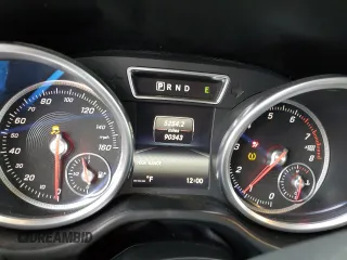 2017 Mercedes-Benz G-Class G 550 with VIN WDCYC3KF9HX270886, listed as a Copart auction lot 86125264 with 90,343 mi miles and Salvage Title. Bid and sale history available at carsss.com. Image 9.