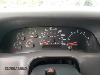 2003 Ford F-350 XL z VIN 1FTSW31P13EC37897, wystawiony jako Copart lot #50822185 z przebiegiem Nie podano mil oraz Czysty tytuł • Clean title. Historia ofert i sprzedaży dostępna na DreamBid. Obrazek 9.