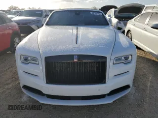2019 Rolls-Royce Dawn z VIN SCA666D58KU118205, wystawiony jako Copart lot #78708804 z przebiegiem 10 000 mil mil oraz Nie do naprawy. Historia ofert i sprzedaży dostępna na DreamBid. Obrazek 5.