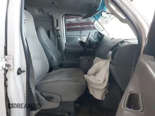 2003 Ford Econoline Cargo with VIN 1FTSE34L13HB45103, listed as a IAAI auction lot 42116192 with 255,516 mi miles. Bid and sale history available at carsss.com. Image 5.