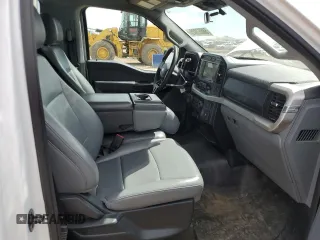 2021 Ford F-150 XL with VIN 1FTMF1CB2MKD46130, listed as a Copart auction lot 56657925 with 160,547 mi miles and Clean title. Bid and sale history available at DreamBid. Image 10.