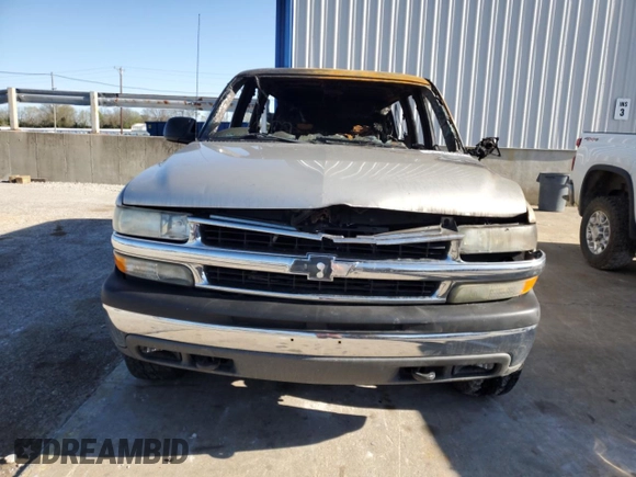 2004 Chevrolet Suburban LS with VIN 3GNGK26U14G150819, listed as a Copart auction lot 53141925 with Not provided miles and Non repairable. Bid and sale history available at DreamBid. Image 5.