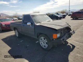 1987 Toyota Pickup with VIN JT4RN50R5H0228706, listed as a Copart auction lot 50639045 with 296,043 mi miles and Salvage Title. Bid and sale history available at DreamBid. Image 4.