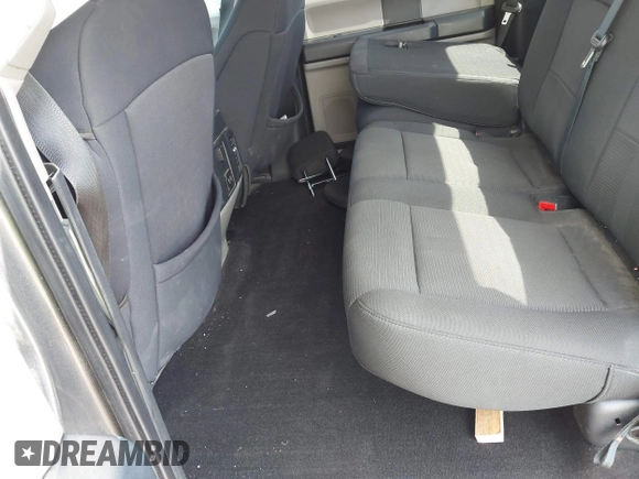 2019 Ford F-150 XL z VIN 1FTEW1CP2KKE59640, wystawiony jako IAAI lot #42379076 z przebiegiem 86 134 mil mil oraz . Historia ofert i sprzedaży dostępna na DreamBid. Obrazek 8.