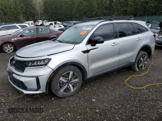 2021 Kia Sorento EX with VIN 5XYRHDLF3MG011808, listed as a Copart auction lot 45600125 with 46,644 mi miles and Salvage Title. Bid and sale history available at carsss.com. Image 1.