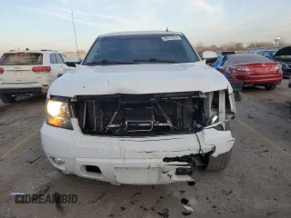 2010 Chevrolet Avalanche LT with VIN 3GNNCFE02AG275656, listed as a Copart auction lot 84417574 with 191,476 mi miles and Salvage Title. Bid and sale history available at carsss.com. Image 5.