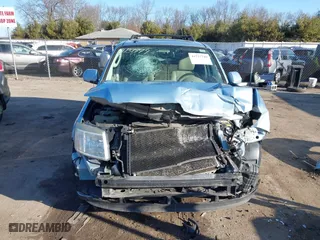 2009 Mercury Mariner Hybrid with VIN 4M2CU29359KJ04974, listed as a IAAI auction lot 41737749 with 150,783 mi miles. Bid and sale history available at carsss.com. Image 13.
