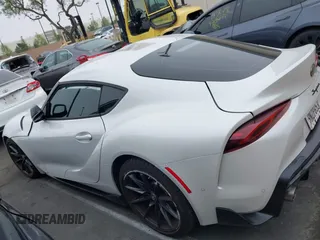 2024 Toyota Supra 3.0 with VIN WZ1DB0G09RW068052, listed as a IAAI auction lot 42164218 with 8,694 mi miles and . Bid and sale history available at DreamBid. Image 15.