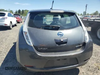 2013 Nissan LEAF SV z VIN 1N4AZ0CP5DC421533, wystawiony jako Copart lot #55692655 z przebiegiem 52 156 mil mil oraz Szkoda całkowita • Salvage title. Historia ofert i sprzedaży dostępna na DreamBid. Obrazek 6.