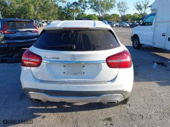 2019 Mercedes-Benz GLA with VIN WDCTG4EB1KJ551894, listed as a IAAI auction lot 41807453 with 81,606 mi miles. Bid and sale history available at carsss.com. Image 16.