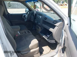 2008 Honda Ridgeline RT z VIN 2HJYK162X8H521287, wystawiony jako IAAI lot #39630961 z przebiegiem Nie podano mil oraz . Historia ofert i sprzedaży dostępna na DreamBid. Obrazek 5.