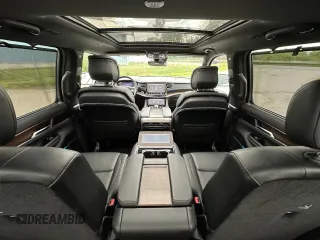 2022 Jeep Grand Wagoneer Series I с VIN 1C4SJVEJ7NS191397, выставлен на аукционе Copart как лот 60571015 с пробегом 18 595 миль миль и Чистый • Clean title. История ставок и продаж доступна на DreamBid. Изображение 13.
