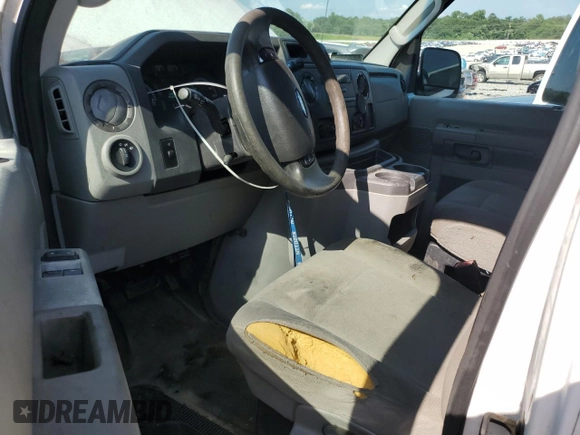 2009 Ford Econoline Cargo with VIN 1FTNE24W29DA44461, listed as a Copart auction lot 61823045 with 240,350 mi miles and Clean title. Bid and sale history available at DreamBid. Image 8.