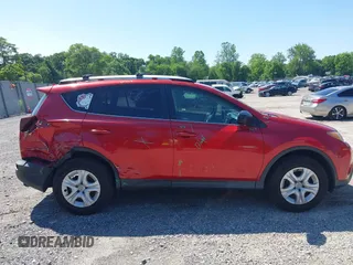 2015 Toyota RAV4 LE с VIN JTMBFREV4FJ027432, выставлен на аукционе IAAI как лот 42373202 с пробегом 76 954 миль миль и . История ставок и продаж доступна на DreamBid. Изображение 13.