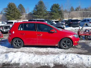 2013 Volkswagen Golf TDI with VIN WVWDM7AJ3DW135479, listed as a IAAI auction lot 41595762 with 153,457 mi miles. Bid and sale history available at carsss.com. Image 13.