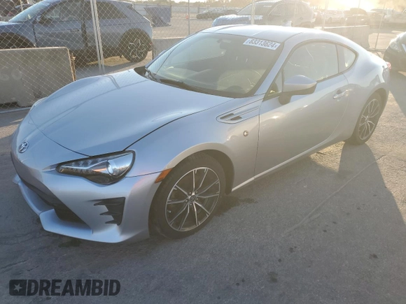 2017 Toyota 86 with VIN JF1ZNAA16H8702512, listed as a Copart auction lot 83313624 with 66,757 mi miles and Clean Title. Bid and sale history available at carsss.com. Image 1.