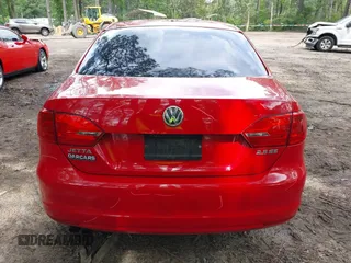 2011 Volkswagen Jetta SE с VIN 3VWDZ7AJ0BM368053, выставлен на аукционе IAAI как лот 42320719 с пробегом 175 185 миль миль и . История ставок и продаж доступна на DreamBid. Изображение 16.