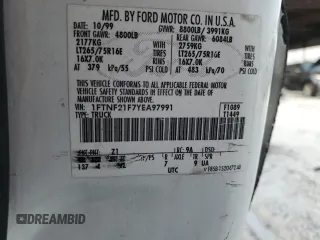 2000 Ford Super Duty F-250 XL with VIN 1FTNF21F7YEA97991, listed as a Copart auction lot 54577544 with 82,036 mi miles and Salvage Title. Bid and sale history available at carsss.com. Image 14.