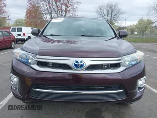 2013 Toyota Highlander Limited z VIN JTEDC3EH7D2017120, wystawiony jako IAAI lot #42060409 z przebiegiem 122 721 mil mil oraz . Historia ofert i sprzedaży dostępna na DreamBid. Obrazek 12.
