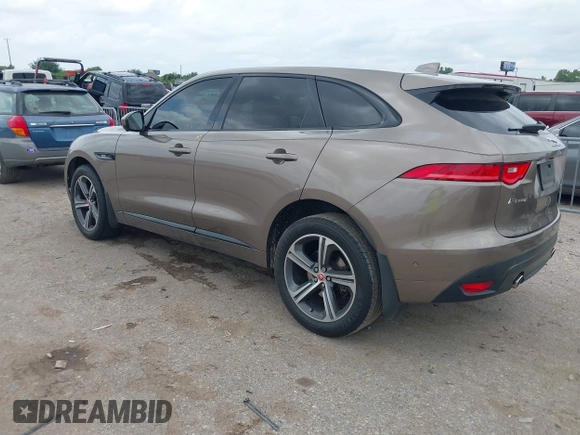 2017 Jaguar F-Pace 35t R-Sport с VIN SADCL2BVXHA067434, выставлен на аукционе IAAI как лот 42057515 с пробегом 101 435 миль миль и . История ставок и продаж доступна на DreamBid. Изображение 3.