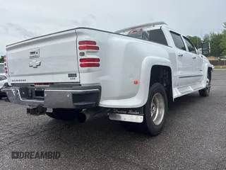 2015 Chevrolet Silverado 1500 with VIN 1GC4C0C81FF538934, listed as a Copart auction lot 55468595 with 185,884 mi miles and Clean Title. Bid and sale history available at DreamBid. Image 4.
