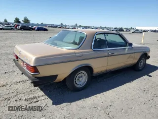 1985 Mercedes-Benz 300 с VIN WDBAB53A6FA202200, выставлен на аукционе Copart как лот 60064145 с пробегом 202 868 миль миль и Чистый • Clean title. История ставок и продаж доступна на DreamBid. Изображение 3.