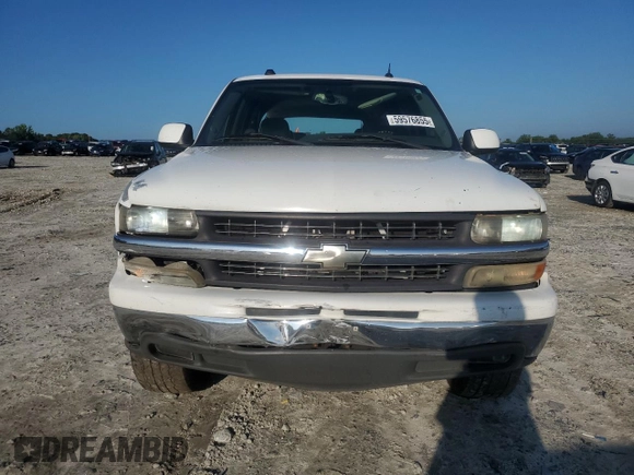 2005 Chevrolet Suburban LT with VIN 1GNEC16ZX5J126268, listed as a Copart auction lot 59576855 with 352,795 mi miles and Salvage title. Bid and sale history available at DreamBid. Image 5.