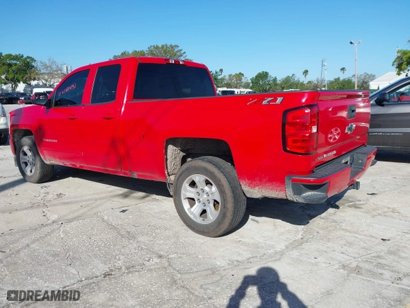 2018 Chevrolet Silverado 1500 LT with VIN 1GCVKREH2JZ100326, listed as a IAAI auction lot 41811192 with 110,352 mi miles. Bid and sale history available at carsss.com. Image 3.