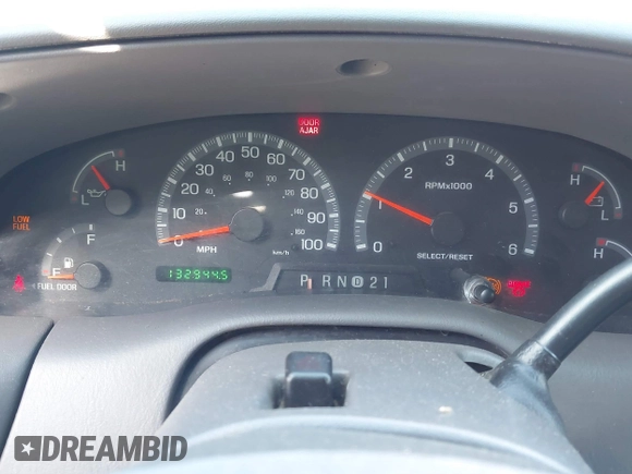 2003 Ford F-150 XL with VIN 2FTRX18L13CA49907, listed as a IAAI auction lot 41888674 with 132,944 mi miles. Bid and sale history available at carsss.com. Image 7.