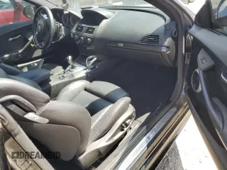 2010 BMW M6 z VIN WBSEH9C52ACY25265, wystawiony jako Copart lot #53721055 z przebiegiem Nie podano mil oraz Tytuł czysty. Historia ofert i sprzedaży dostępna na DreamBid. Obrazek 8.