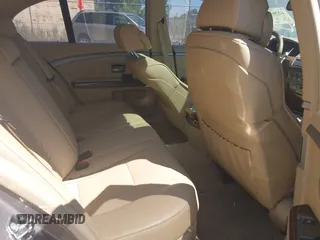 2008 BMW 7 Series 750i with VIN WBAHL83568DT14138, listed as a IAAI auction lot 42369441 with 96,101 mi miles and . Bid and sale history available at DreamBid. Image 8.