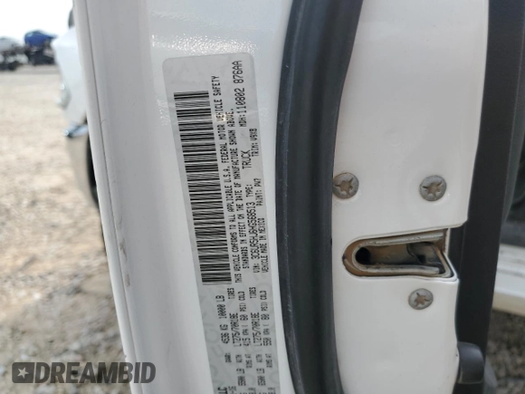2017 Ram 2500 Tradesman z VIN 3C6UR5HJ6HG568513, wystawiony jako Copart lot #53139154 z przebiegiem 124 674 mil mil oraz Szkoda całkowita • Salvage title. Historia ofert i sprzedaży dostępna na DreamBid. Obrazek 12.