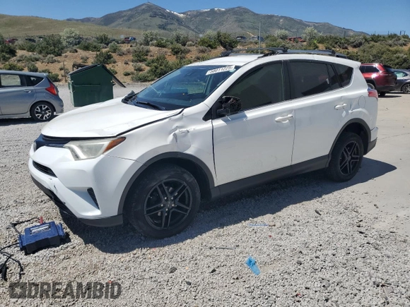 2018 Toyota RAV4 LE z VIN JTMBFREV2JD253105, wystawiony jako Copart lot #58011225 z przebiegiem 68 130 mil mil oraz Szkoda całkowita • Salvage title. Historia ofert i sprzedaży dostępna na DreamBid. Obrazek 1.