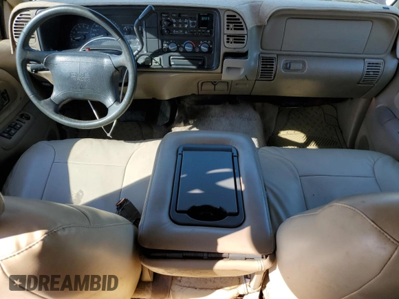 1997 GMC Yukon with VIN 1GKEK13R7VJ711782, listed as a Copart auction lot 74793184 with 208,718 mi miles and Salvage Title. Bid and sale history available at carsss.com. Image 8.