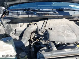 2008 Toyota Tundra 2WD Truck with VIN 5TFRU541X8X010954, listed as a IAAI auction lot 41390179 with 205,394 mi miles. Bid and sale history available at carsss.com. Image 6.
