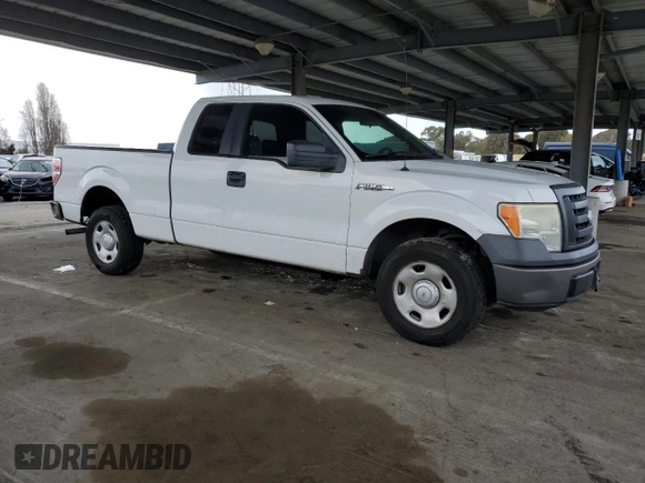 2009 Ford F-150 STX with VIN 1FTRX12809KB40594, listed as a Copart auction lot 49346625 with 490,523 mi miles and Clean Title. Bid and sale history available at carsss.com. Image 4.