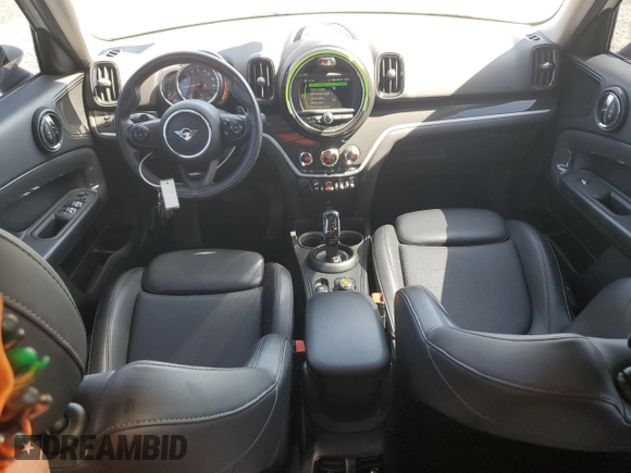 2020 MINI Countryman Cooper S with VIN WMZYW7C01L3L86999, listed as a Copart auction lot 60845345 with 74,438 mi miles and Salvage title. Bid and sale history available at DreamBid. Image 8.