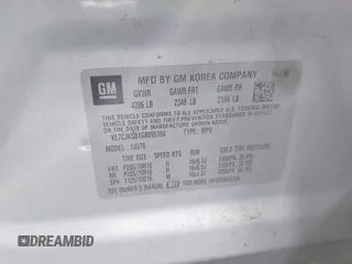 2016 Chevrolet Trax LS with VIN KL7CJKSB1GB695184, listed as a IAAI auction lot 41488203 with 113,410 mi miles. Bid and sale history available at carsss.com. Image 9.
