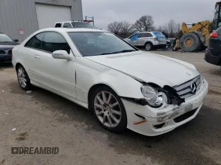 2007 Mercedes-Benz CLK 350 with VIN WDBTJ56H87F223011, listed as a Copart auction lot 45642314 with 155,996 mi miles and Salvage Title. Bid and sale history available at DreamBid. Image 4.